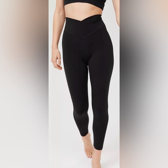 aerie Pants - Aerie Cross Waistband Black Leggings XL